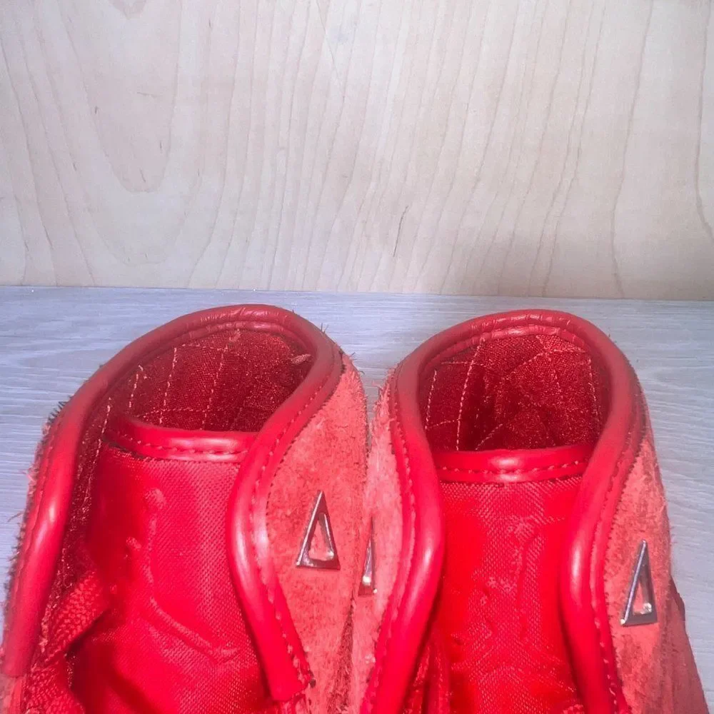 Jordan Instigator 